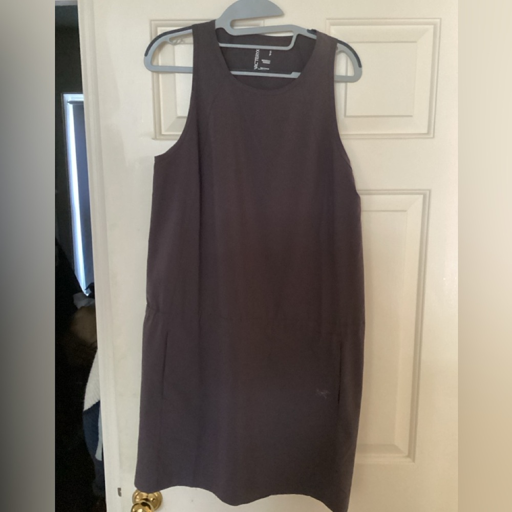 Arc’teryx Cala Dress - size Small